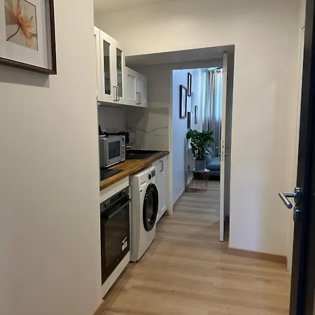Renove, Gare, 2 Min A Pied Apartment Dijon